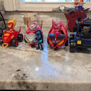 12 piece hero blast p.j. mask vehicles and characters